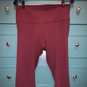 Maroon Lululemons